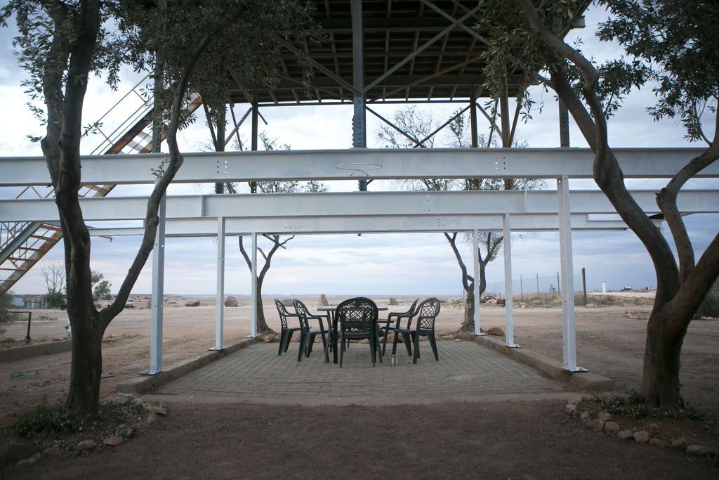 Hotel Breakaway Views 374 Alp St Coober Pedy Exterior foto